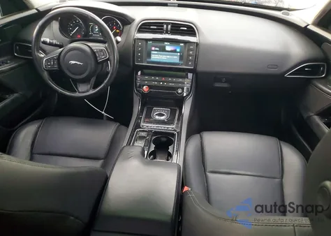 2018 Jaguar Xe из США, поврежденный, VIN SAJAR4FXXJCP36211